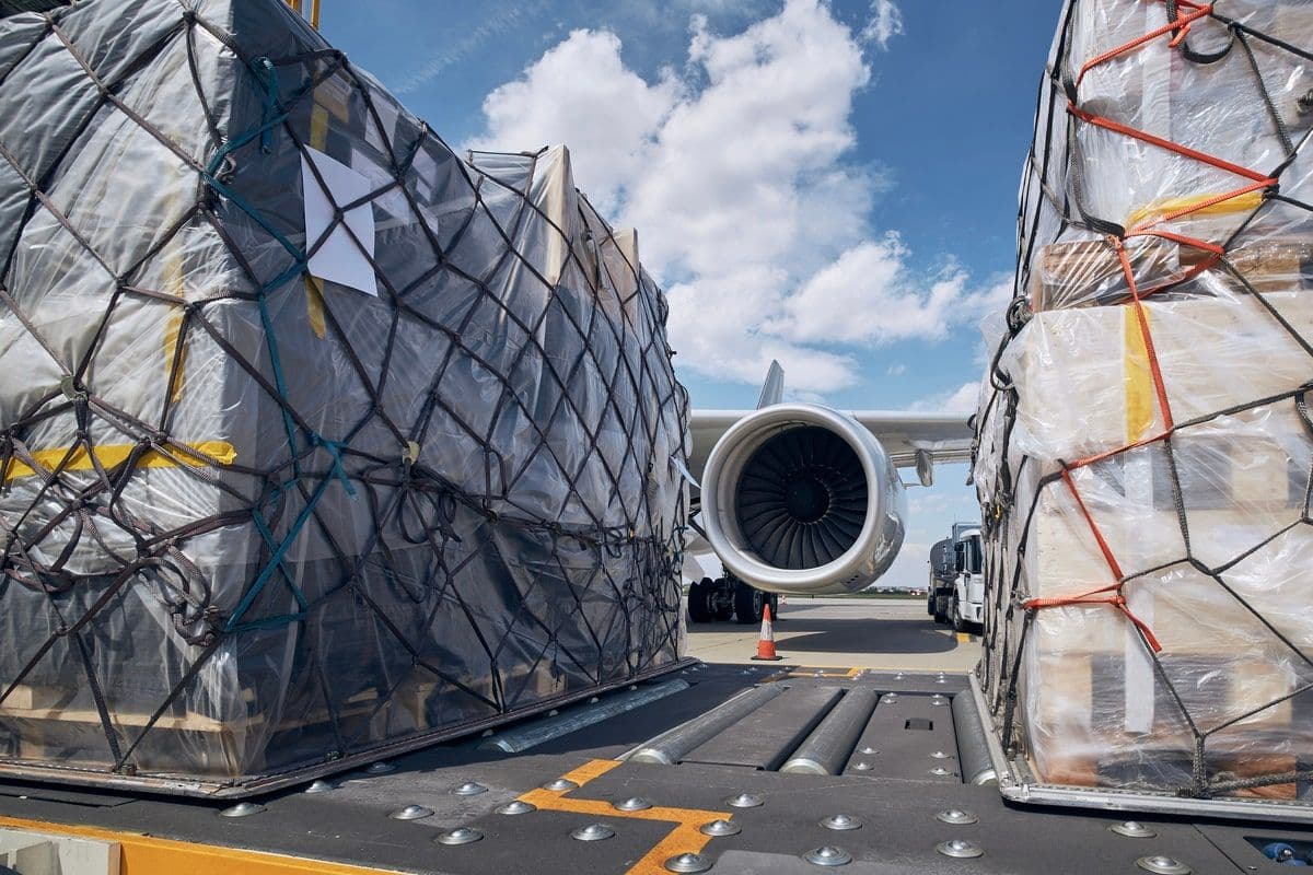 air cargo charter services